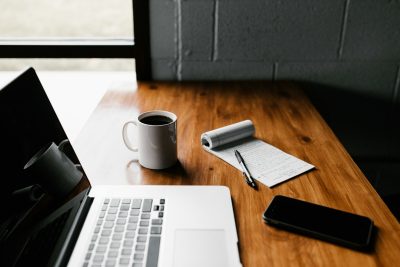ブランドストーリーの書き方—事業の核を語る5ステップ